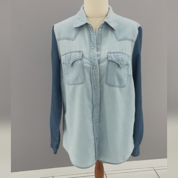 Country Road Tops - Country Road Chambray Shirt Size S
